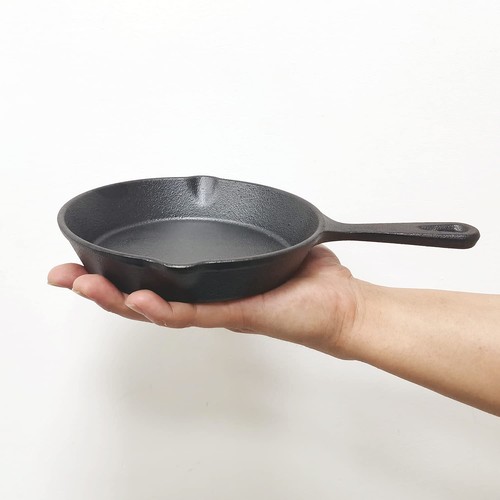 Inch cast iron skillet - cast,